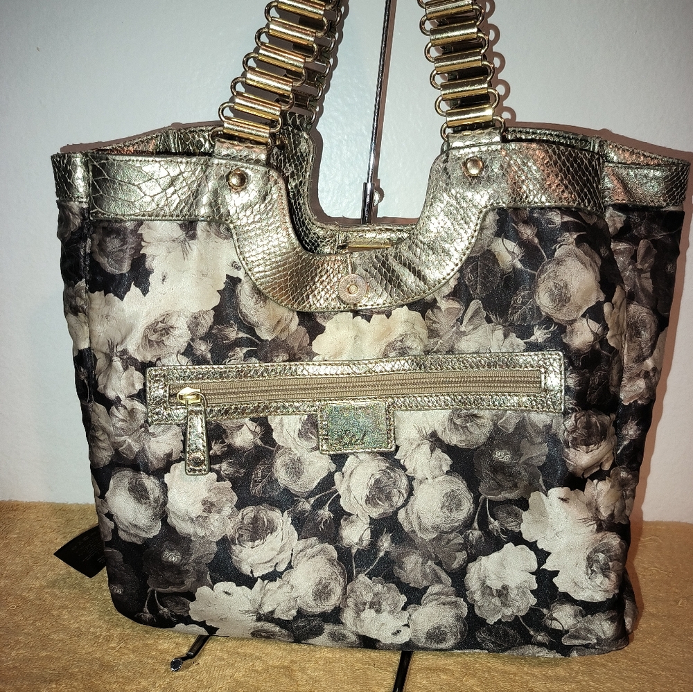 Ted Baker Snake Print Leather Limited Edition Golden Tote Bag. - Picture 13 of 16